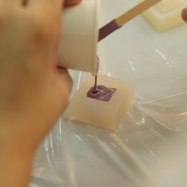 Keebholic Anonymous: Jesmonite Keycap Making Workshop